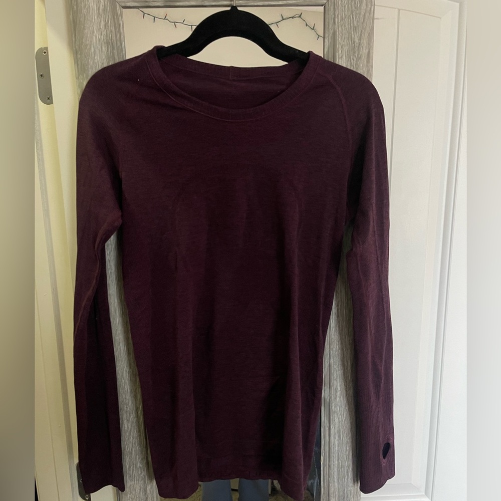 Lululemon Swiftly Tech Long Sleeve Shirt Size 8